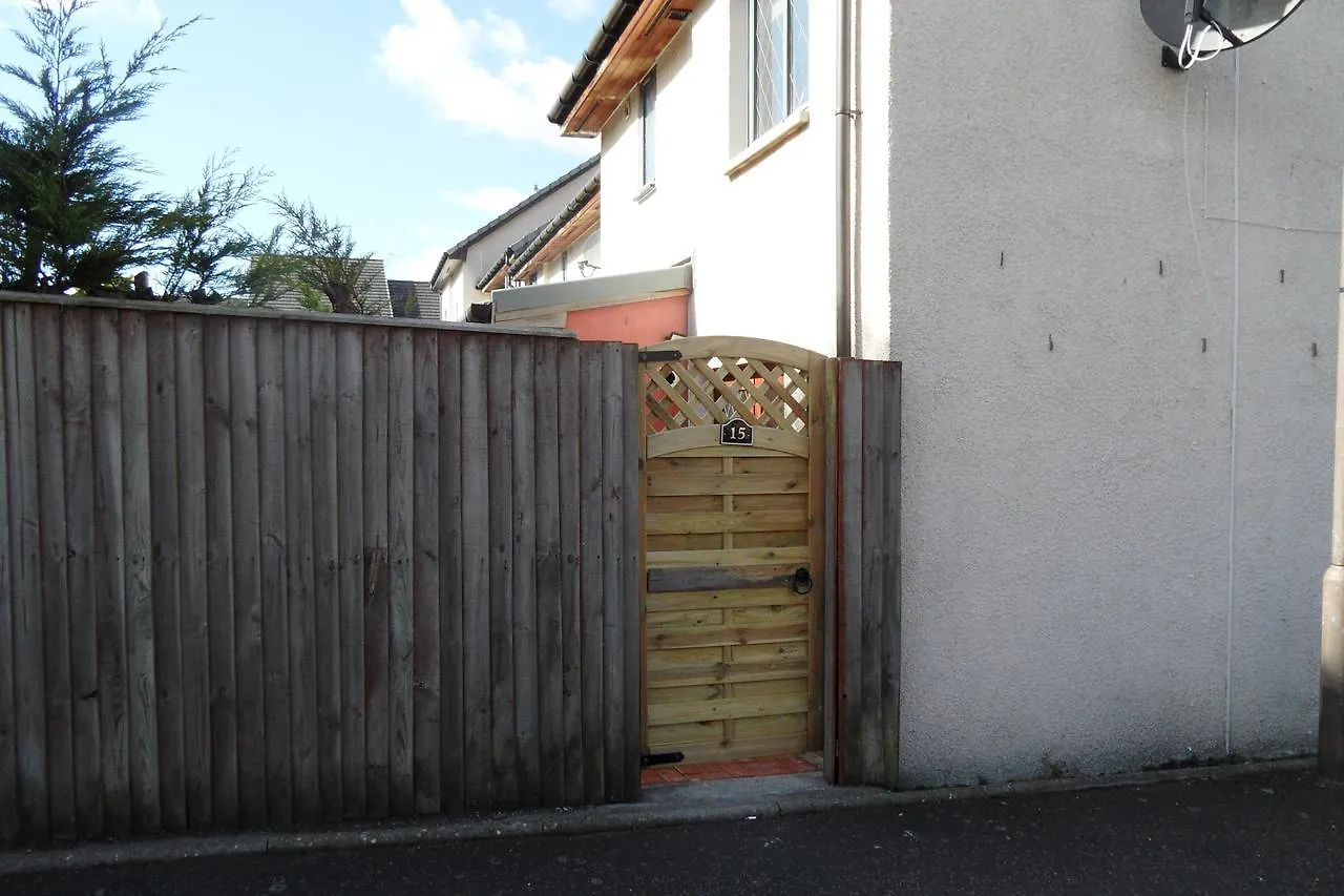 Ivy Niddrie Park Apartment Edinburgh